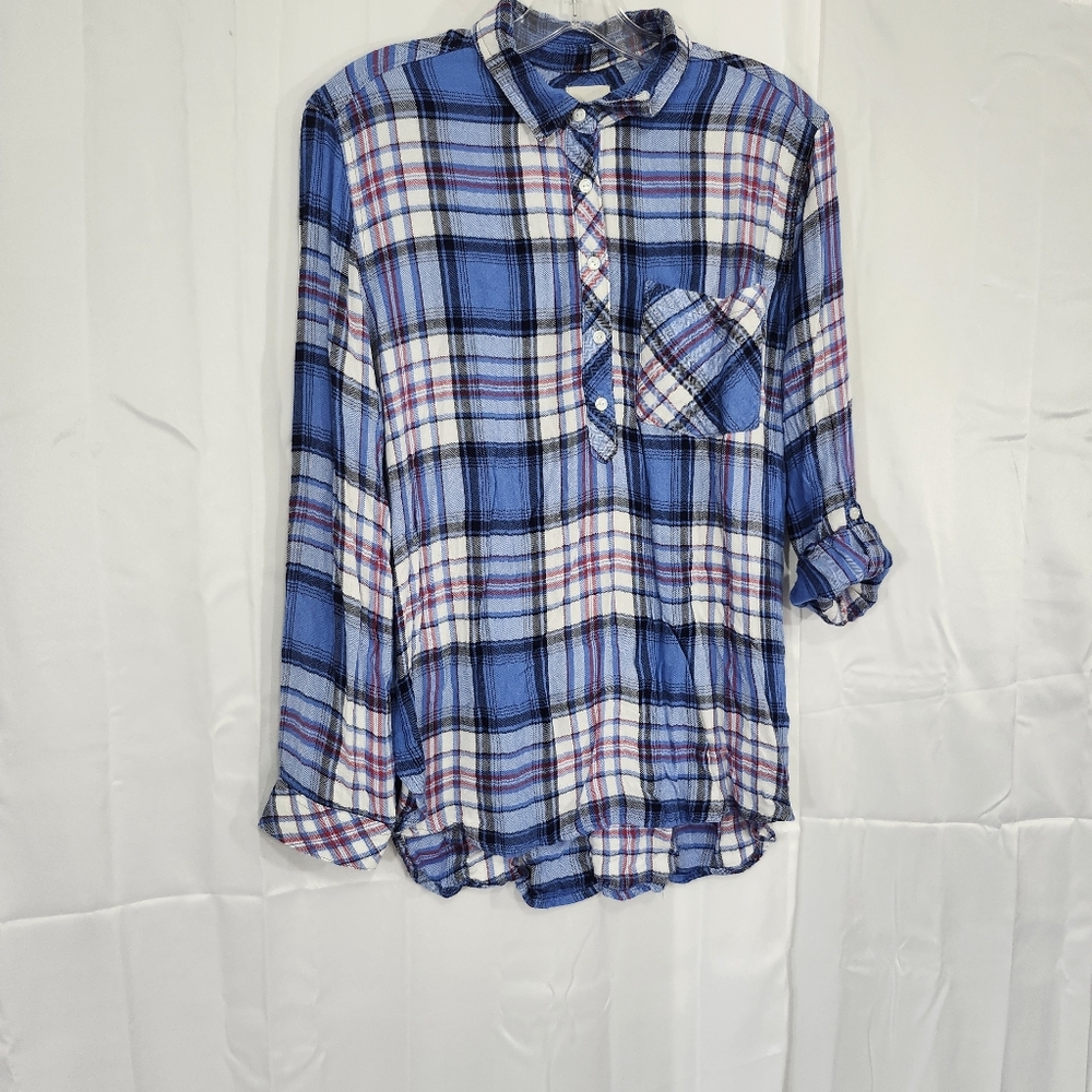 Id:23 Size Medium Blue and White Plaid Shirt - Picture 2 of 9